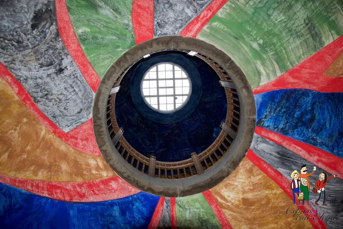 Cupola affrescata da Per Kirkeby con colori a strati geologici, Museo Geologico di Copenaghen
